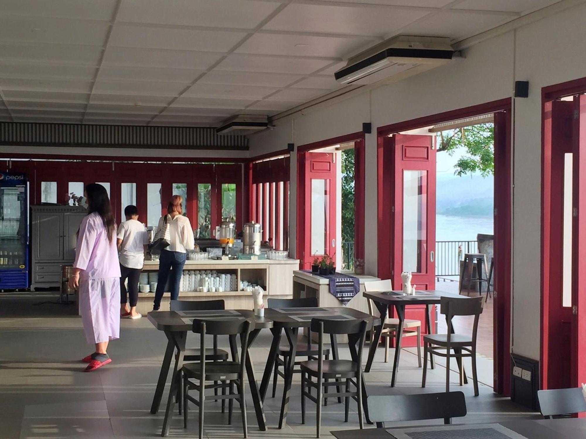 Fortune Riverview Hotel Chiang Khong Ngoại thất bức ảnh